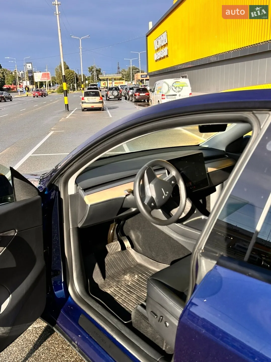 2022 Tesla Model Y - мініатюра 10