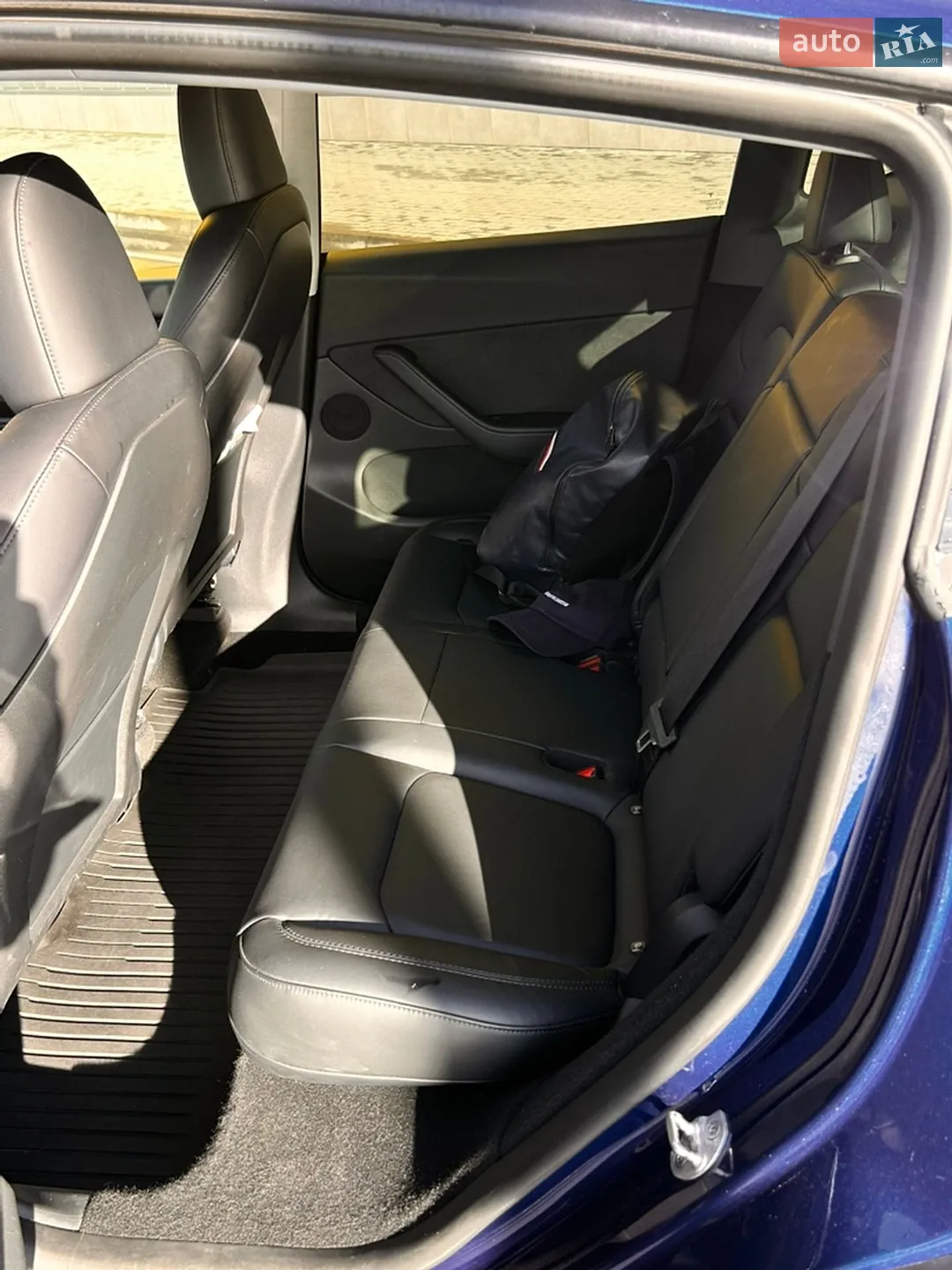 2022 Tesla Model Y - мініатюра 13