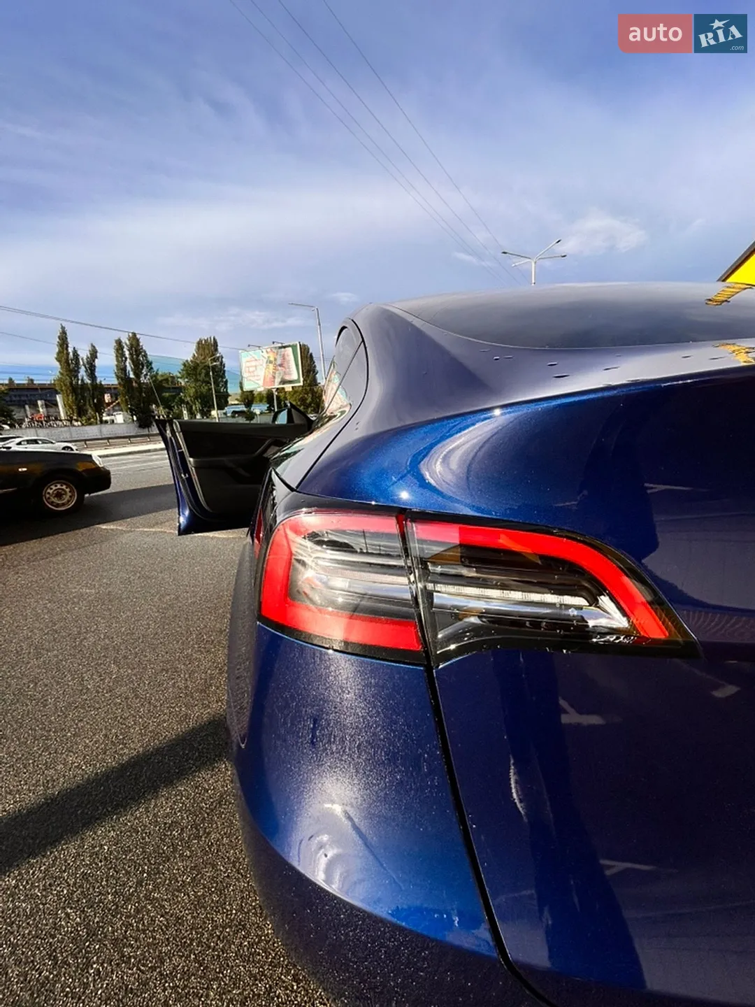 2022 Tesla Model Y - мініатюра 16
