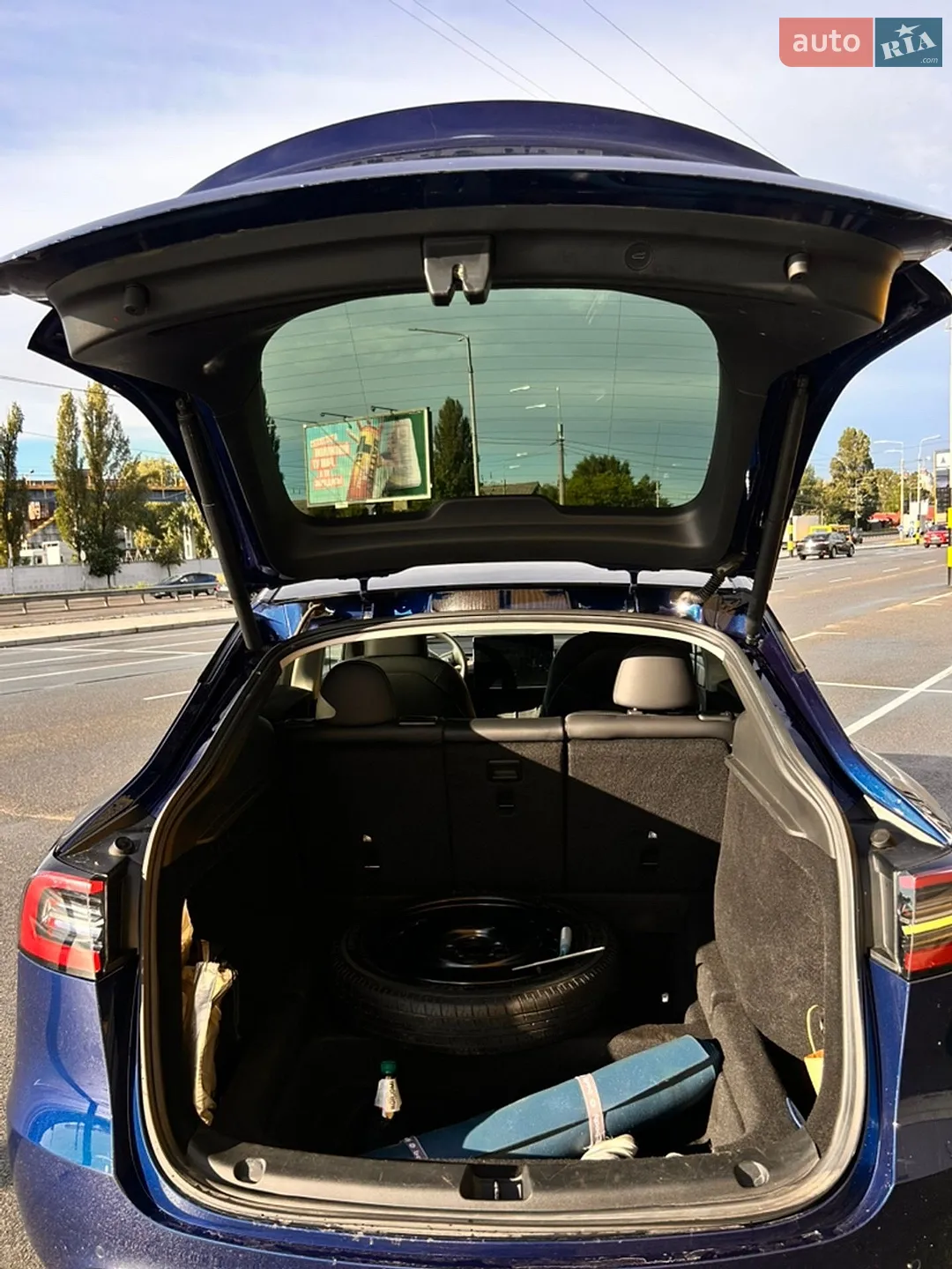 2022 Tesla Model Y - мініатюра 18