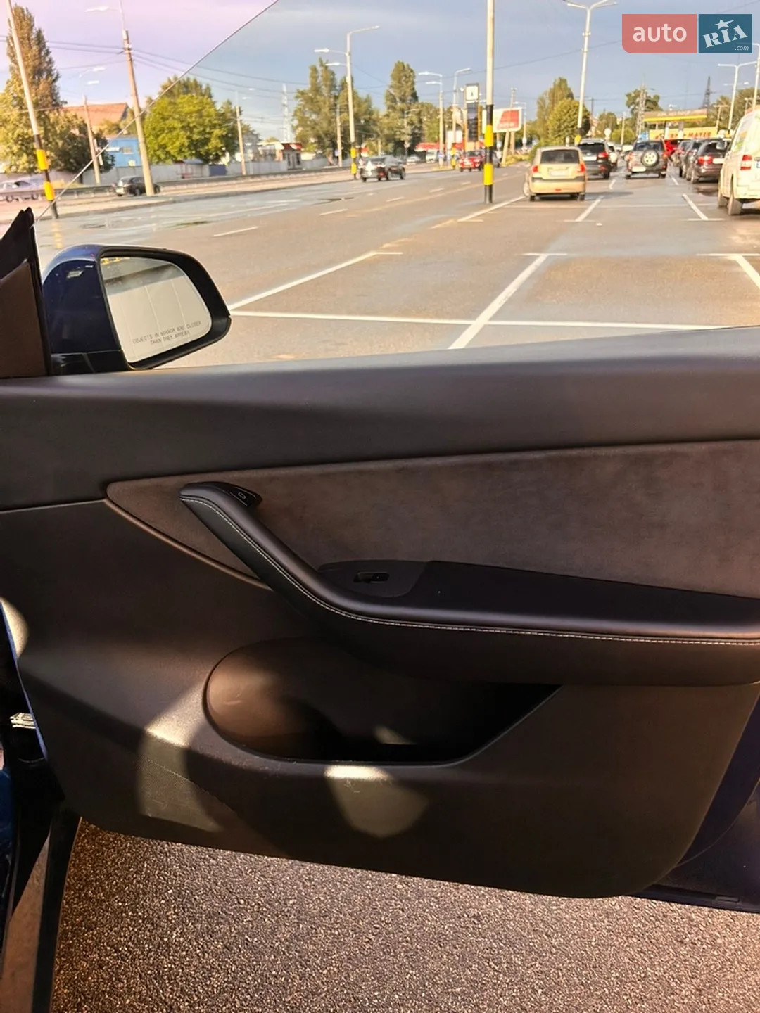 2022 Tesla Model Y - мініатюра 21