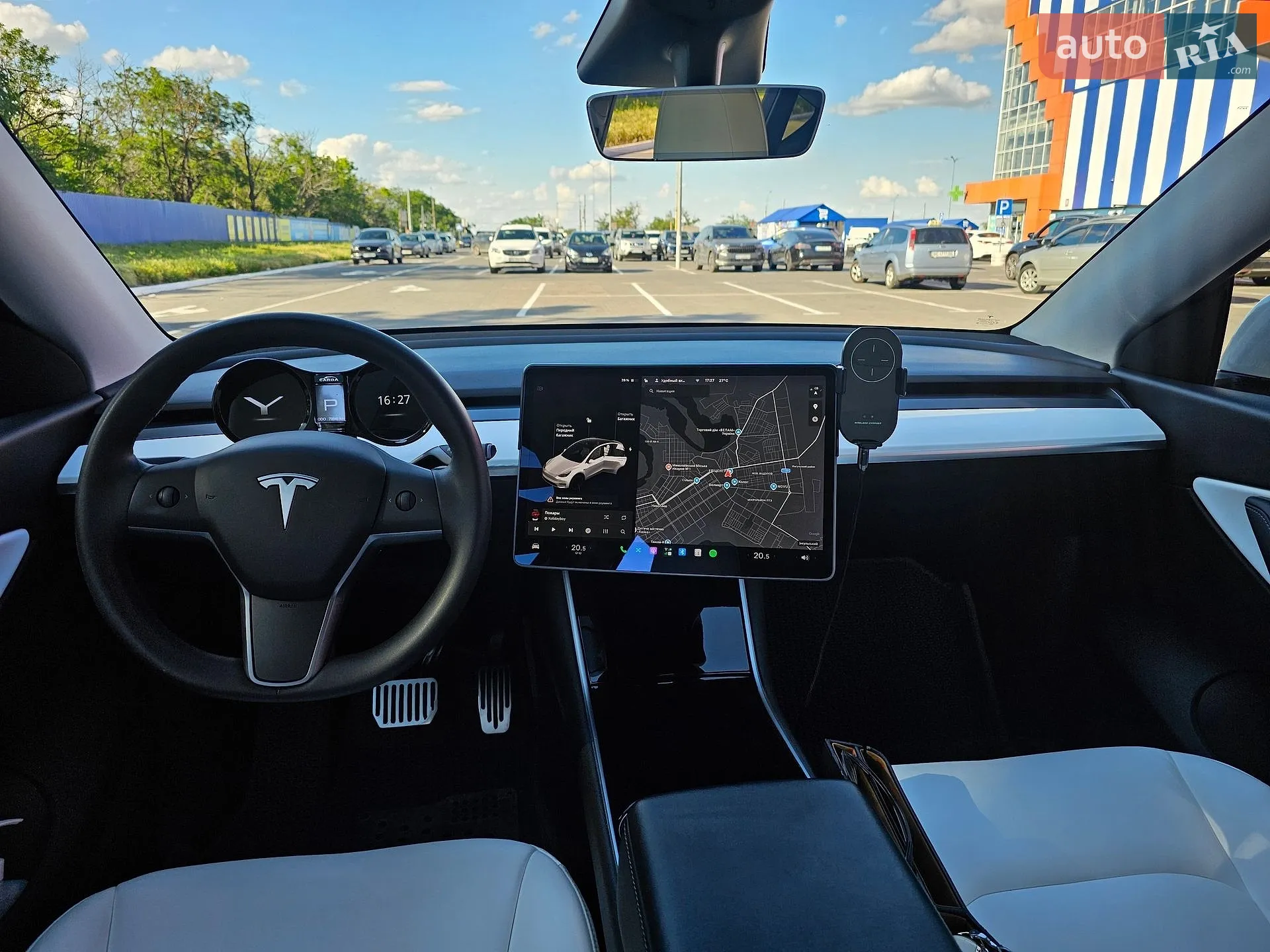 2020 Tesla Model Y - мініатюра 8