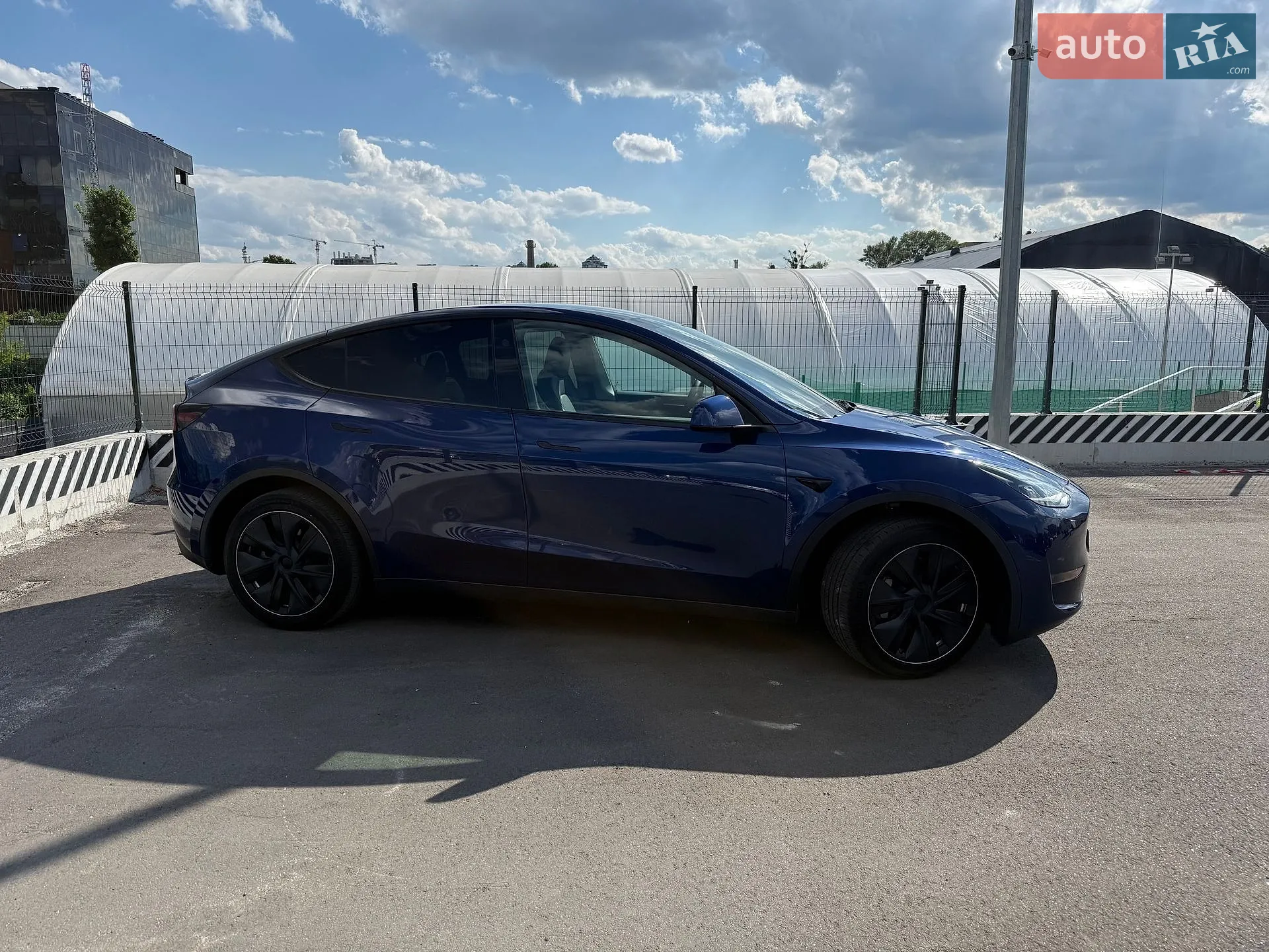 2024 Tesla Model Y - мініатюра 8