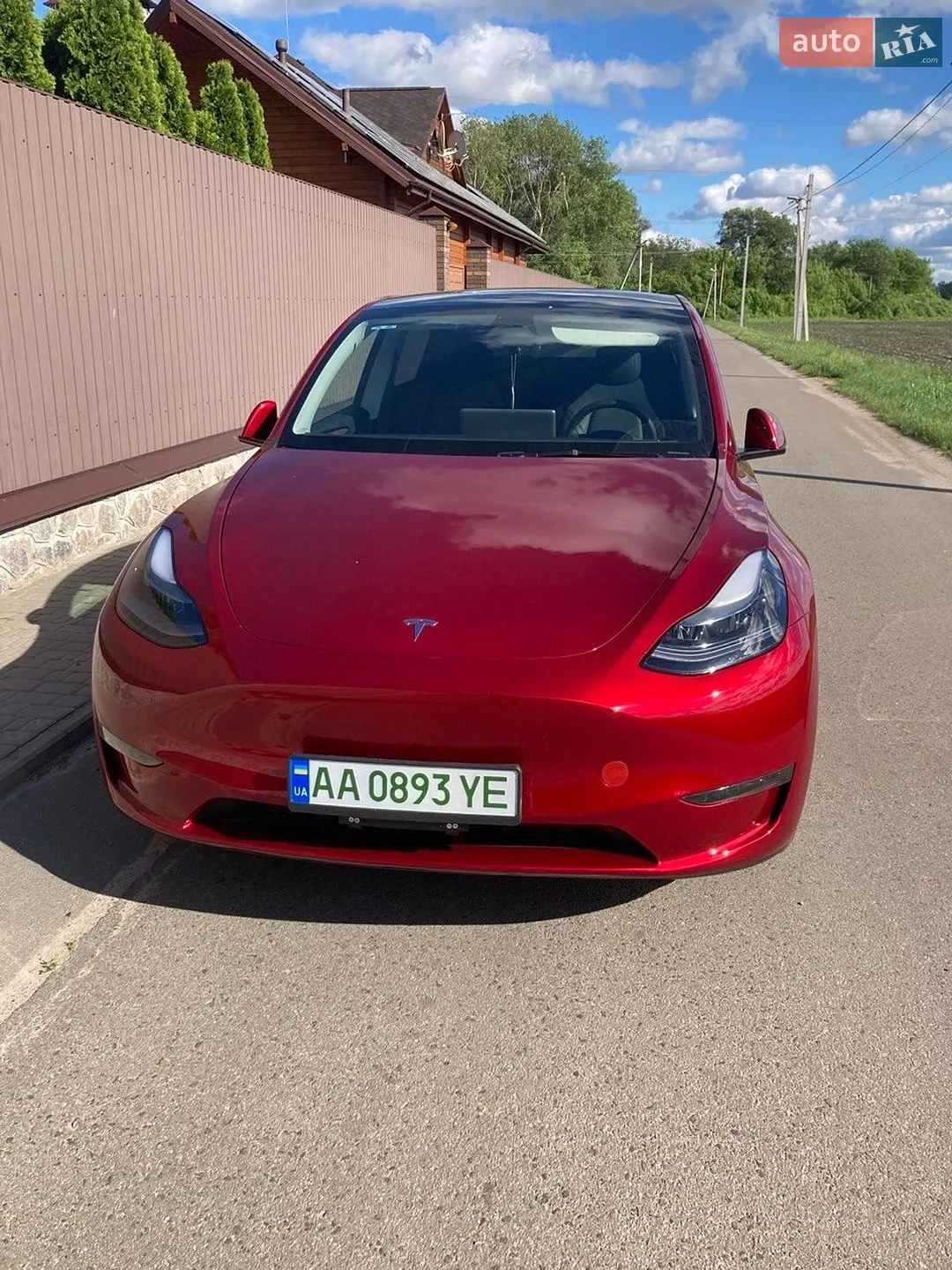 2024 Tesla Model Y - мініатюра 3