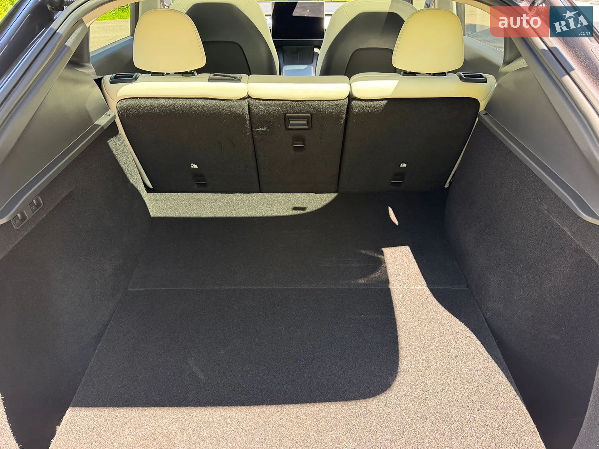 2023 Tesla Model Y - мініатюра 13