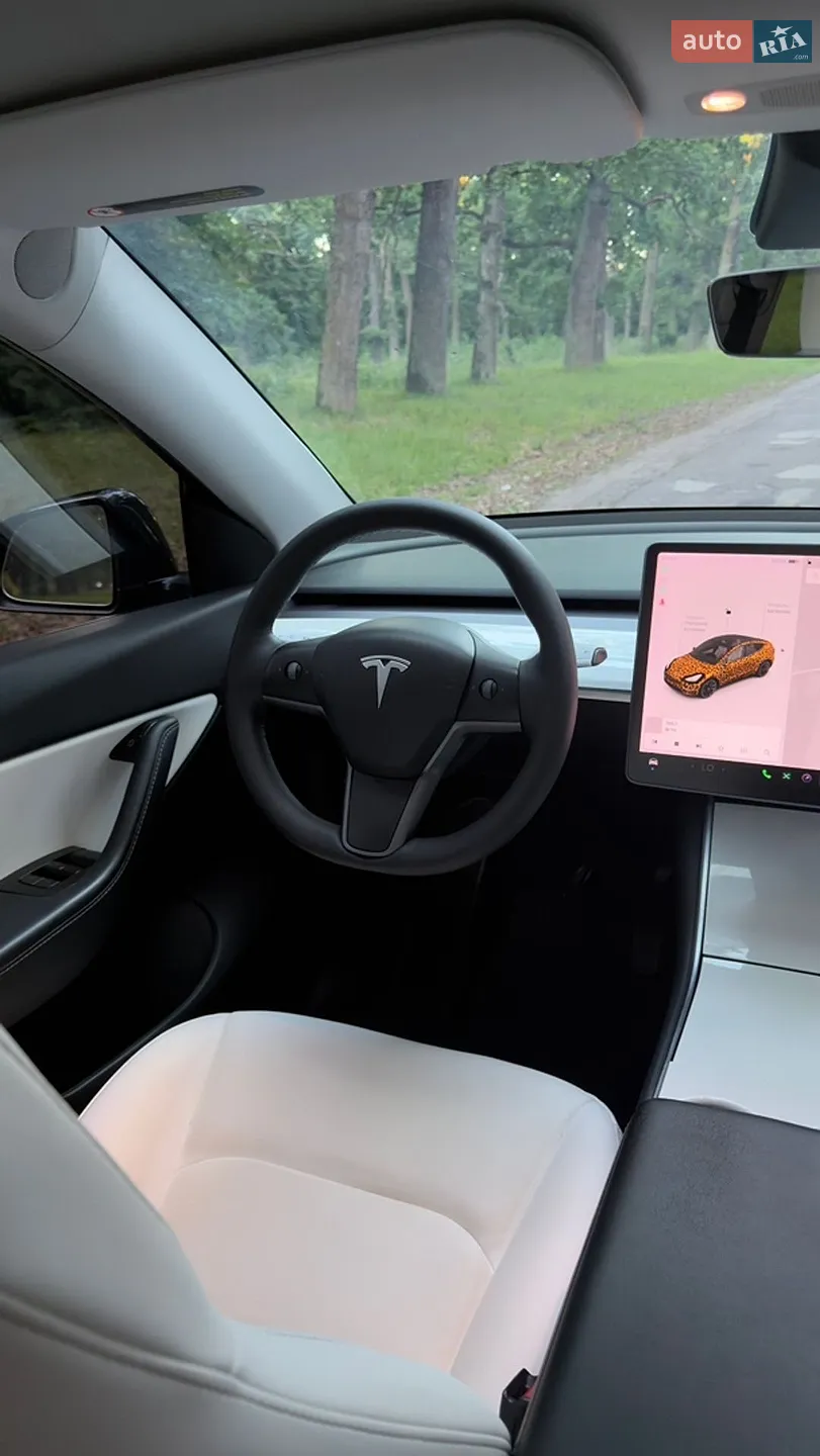 2021 Tesla Model Y - мініатюра 8