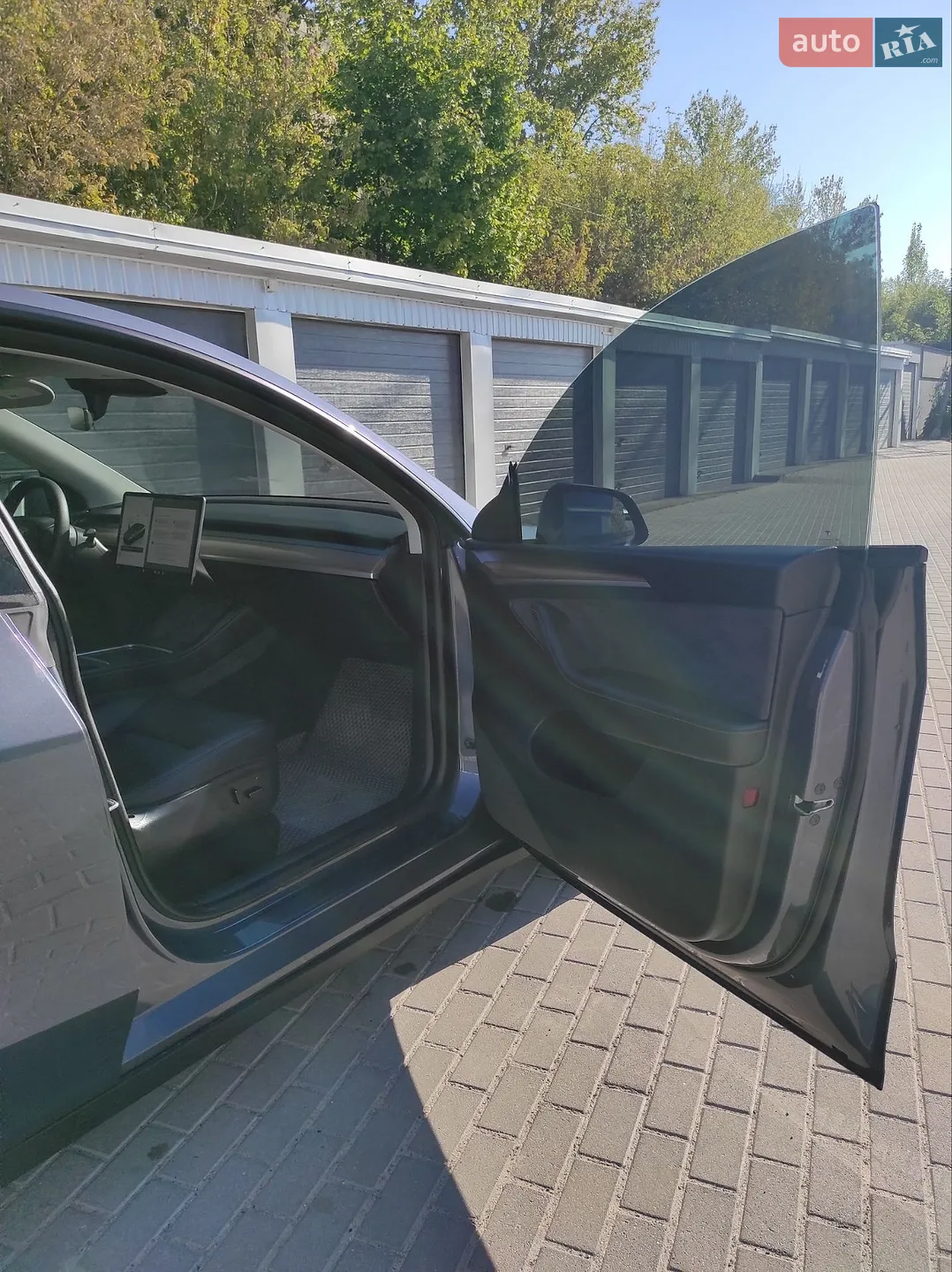 2022 Tesla Model Y - мініатюра 8