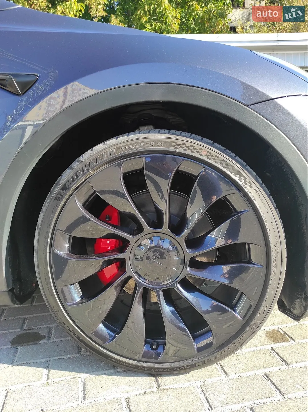 2022 Tesla Model Y - мініатюра 10