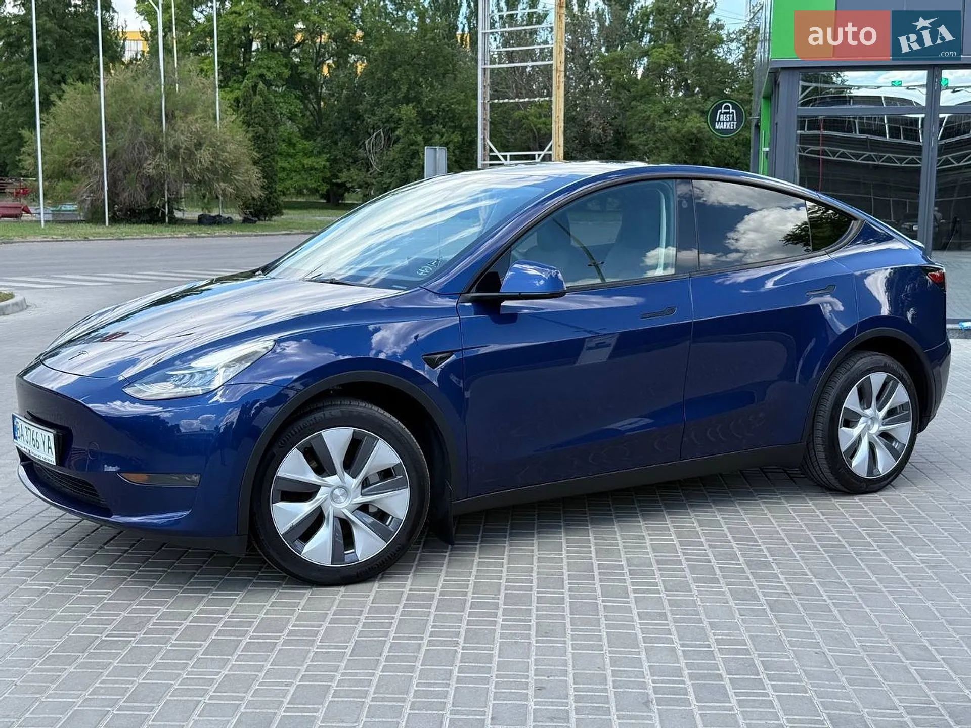 2023 Tesla Model Y - мініатюра 38