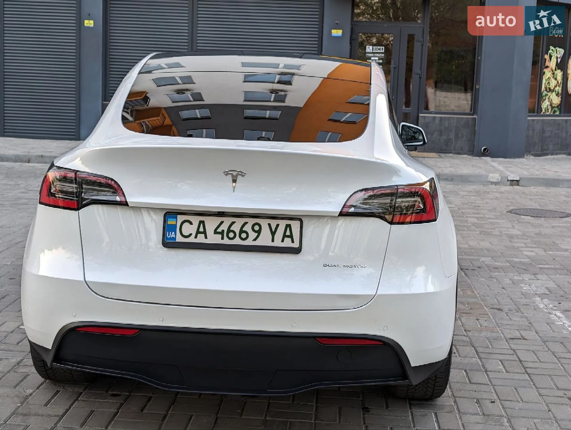 2020 Tesla Model Y - мініатюра 4