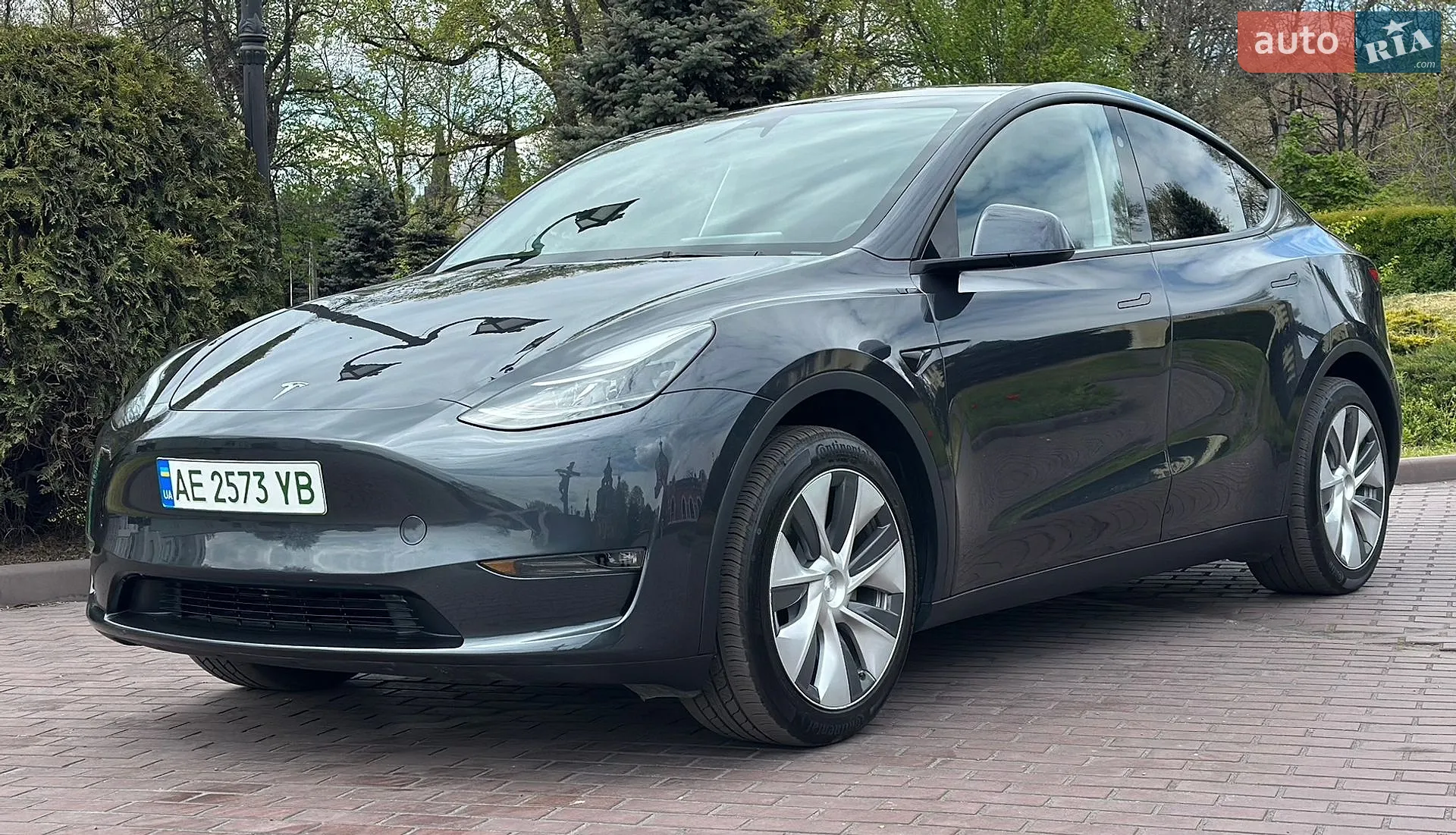 2024 Tesla Model Y - мініатюра 3