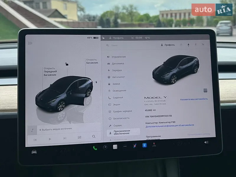 Tesla Model Y 2024 VIN 7SAYGAEE0RF023725 фото оголошення 39 з 81