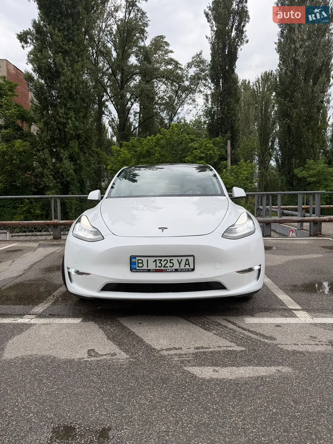 2022 Tesla Model Y - мініатюра 5