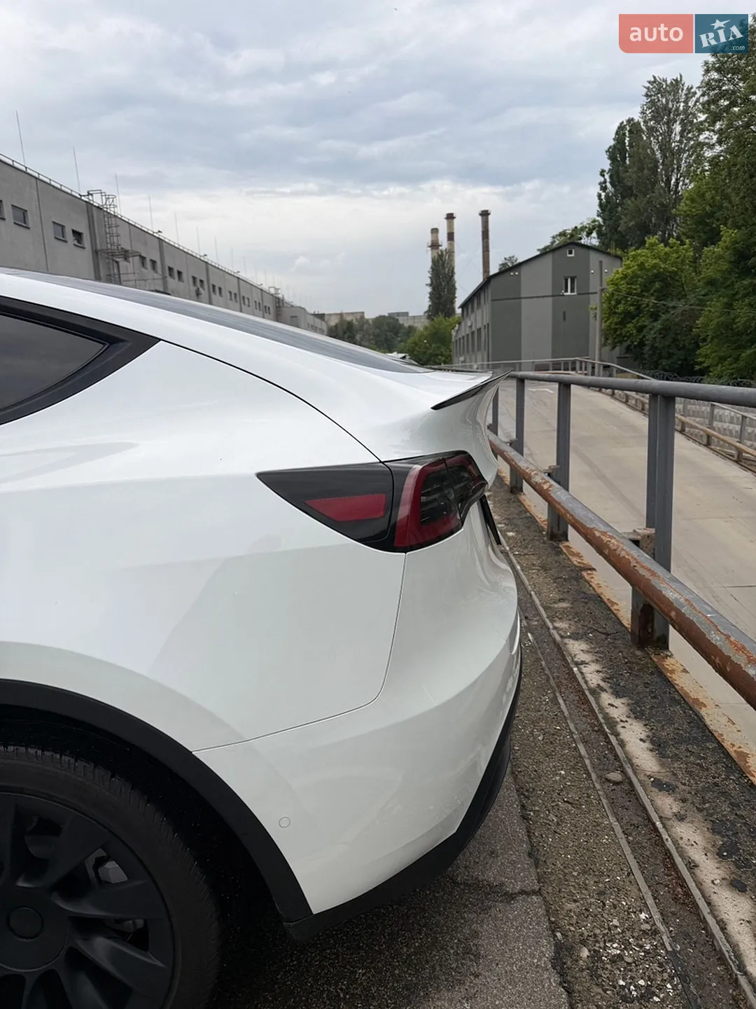 2022 Tesla Model Y - мініатюра 13