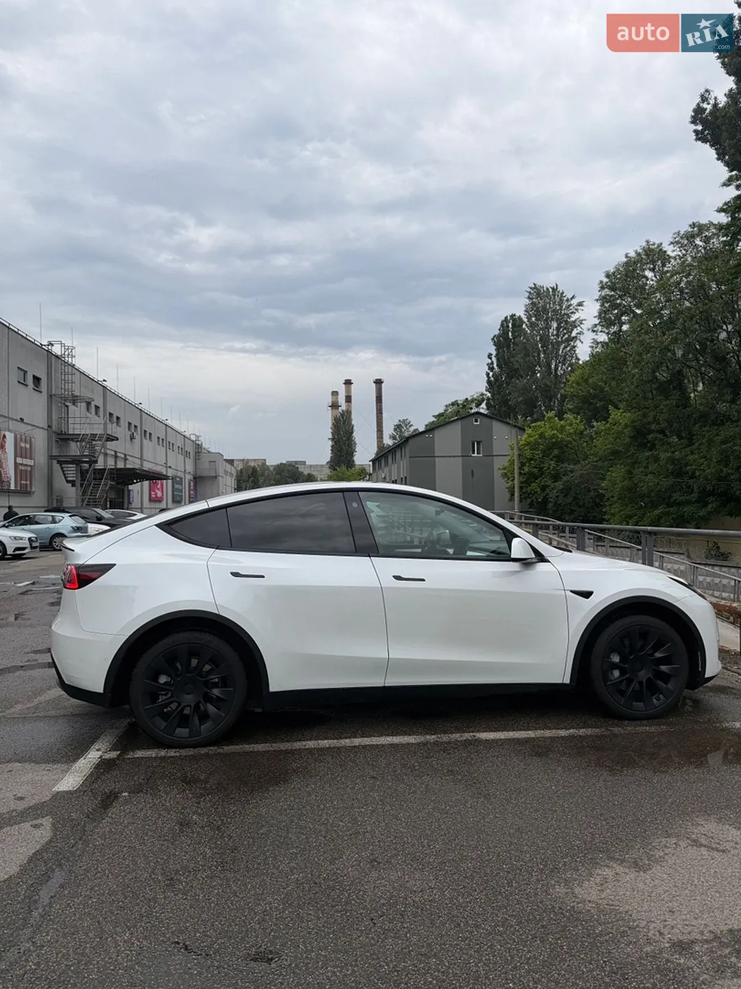 2022 Tesla Model Y - мініатюра 19
