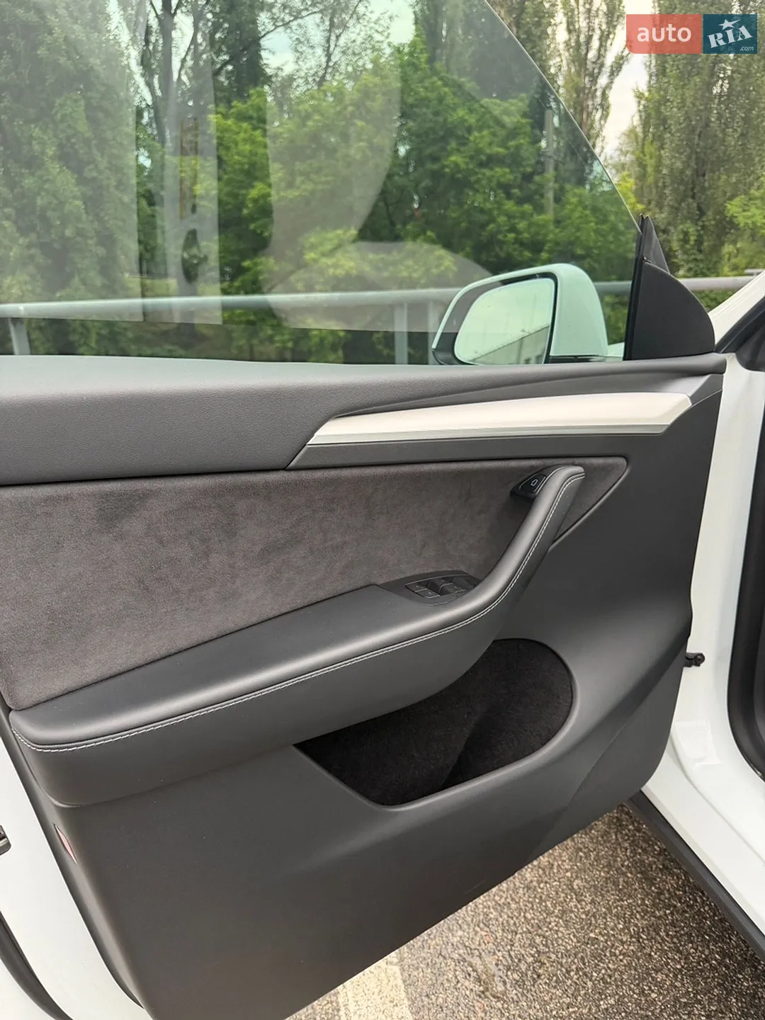 2022 Tesla Model Y - мініатюра 24
