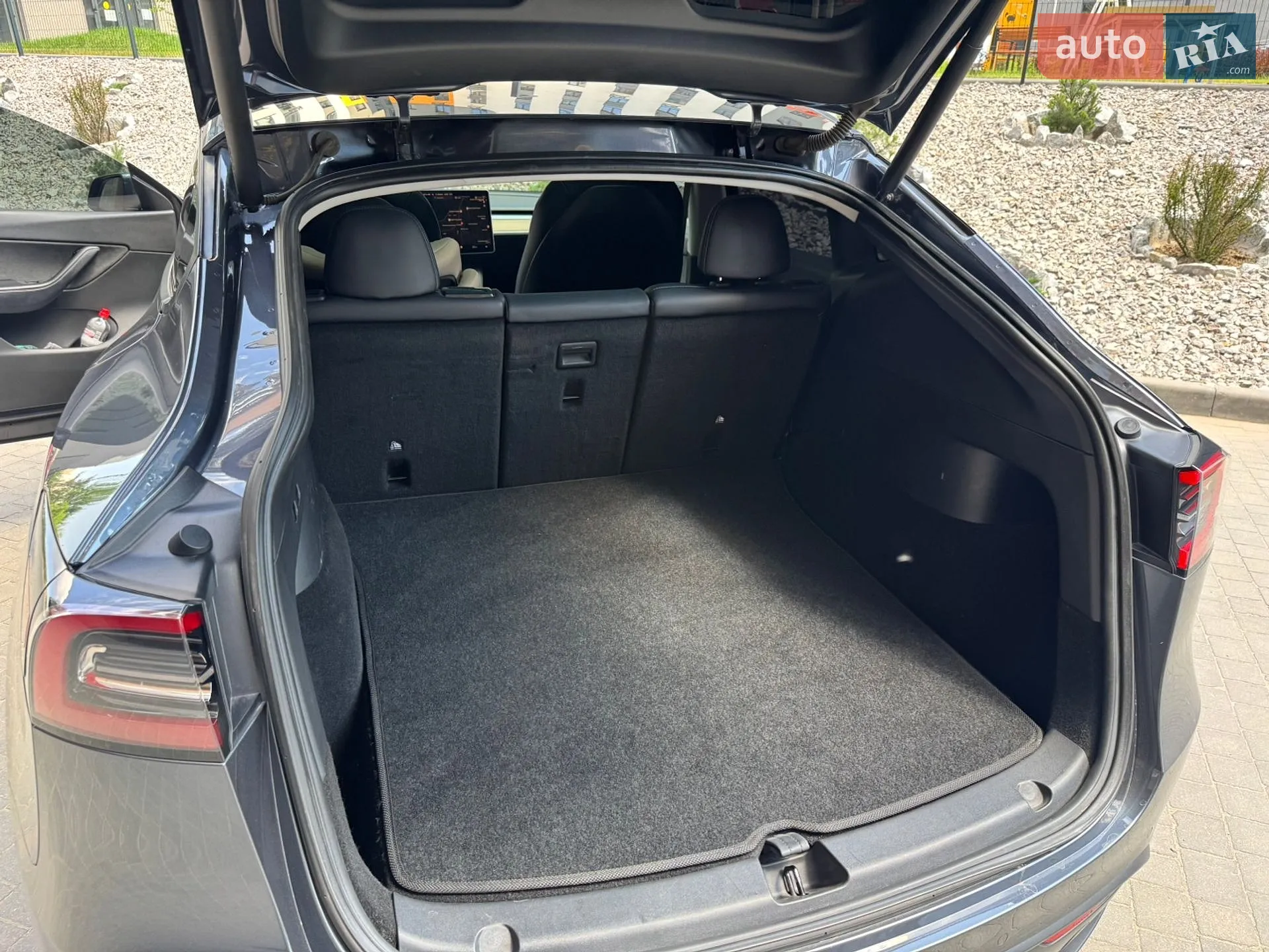 2021 Tesla Model Y - мініатюра 28