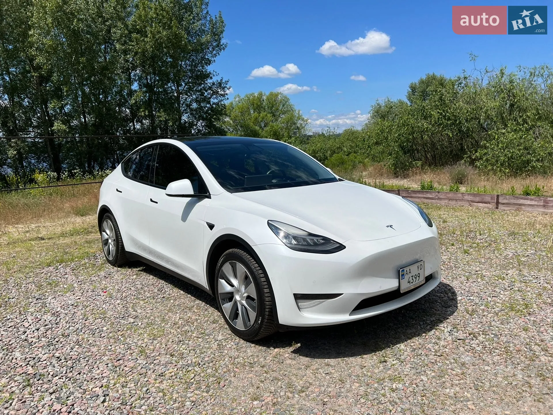 2021 Tesla Model Y - мініатюра 3