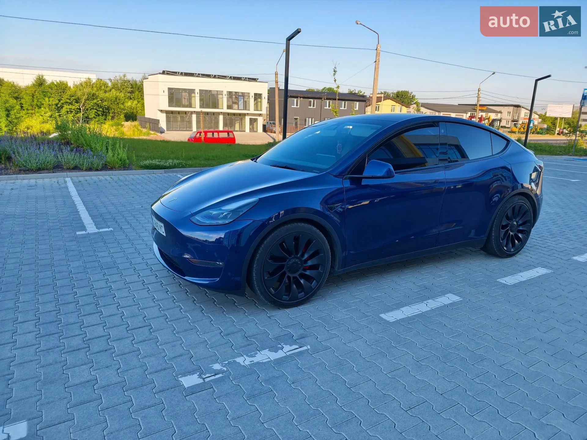 2021 Tesla Model Y - мініатюра 3