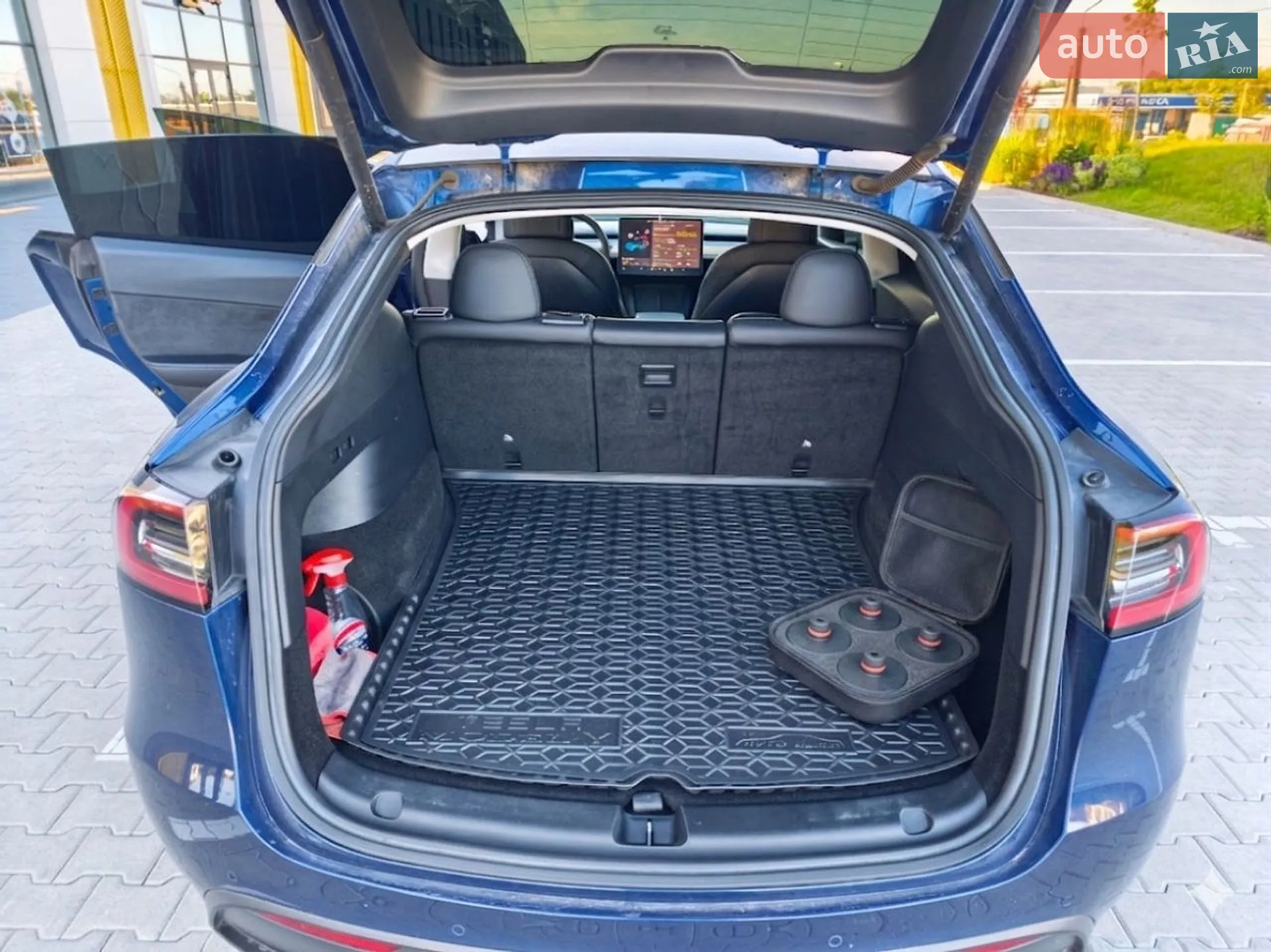 2021 Tesla Model Y - мініатюра 26