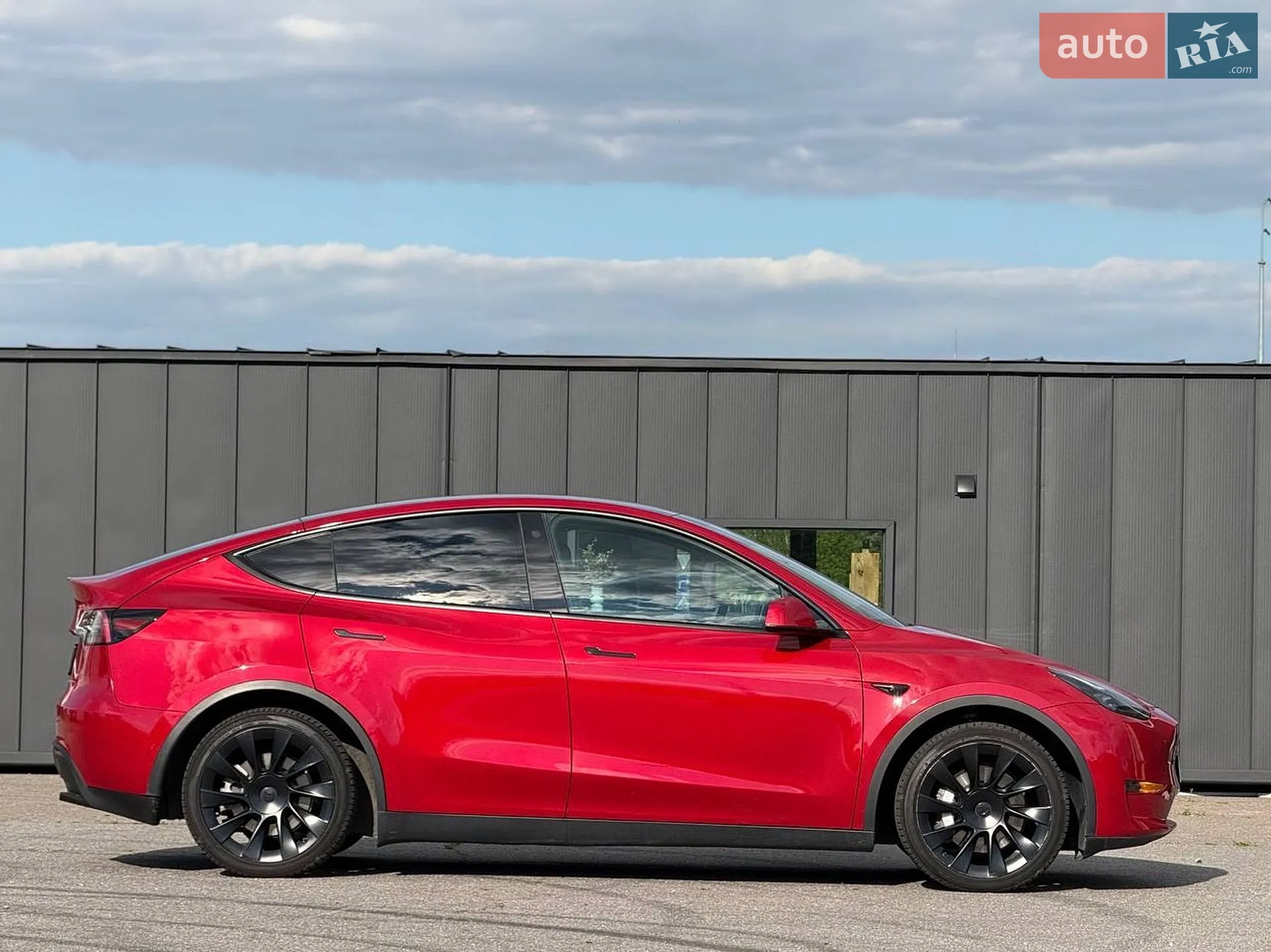 2021 Tesla Model Y - мініатюра 10