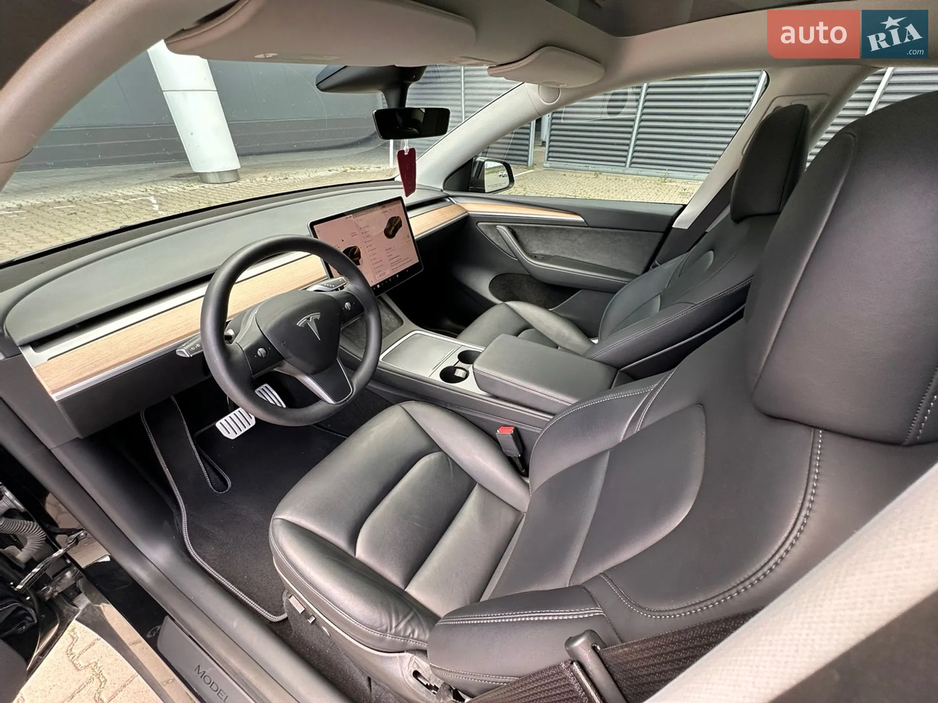 2023 Tesla Model Y - мініатюра 19
