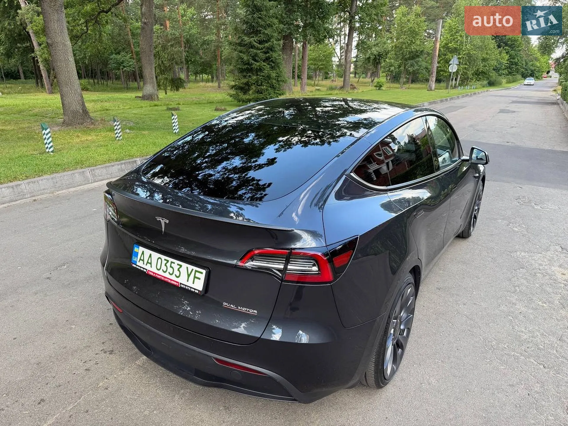 Tesla Model Y 2024 VIN 7SAYGDEF6RA291217 фото оголошення 28 з 61