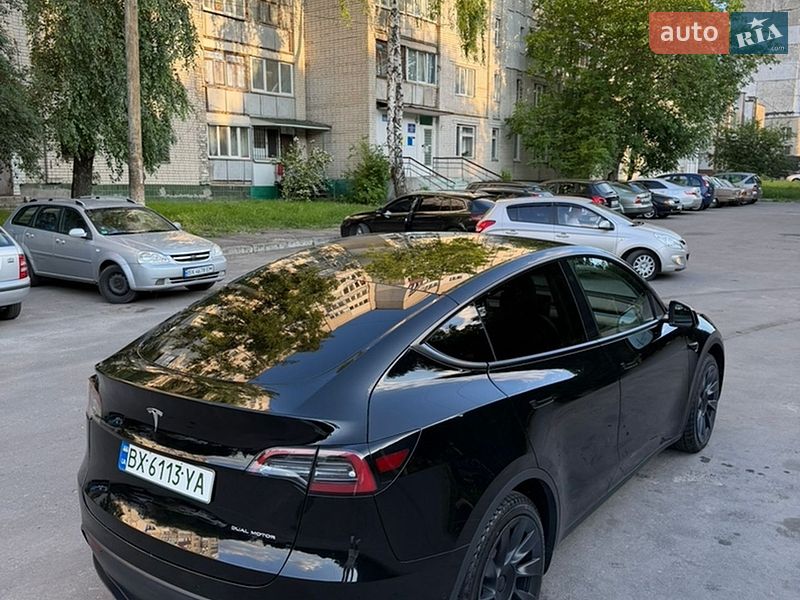 Внедорожник / Кроссовер Tesla Model Y 2022 в Хмельницком