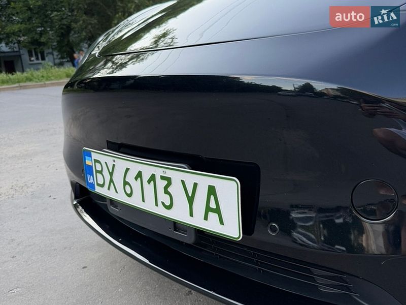 Внедорожник / Кроссовер Tesla Model Y 2022 в Хмельницком