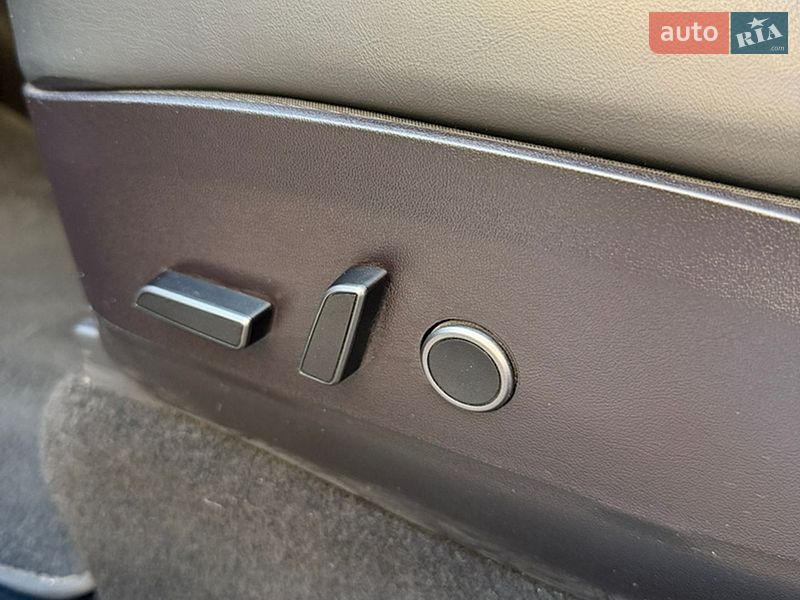 Внедорожник / Кроссовер Tesla Model Y 2022 в Хмельницком