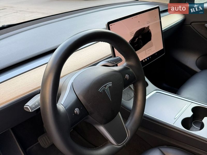 Внедорожник / Кроссовер Tesla Model Y 2022 в Хмельницком