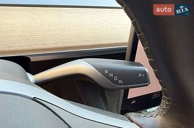 Внедорожник / Кроссовер Tesla Model Y 2022 в Хмельницком