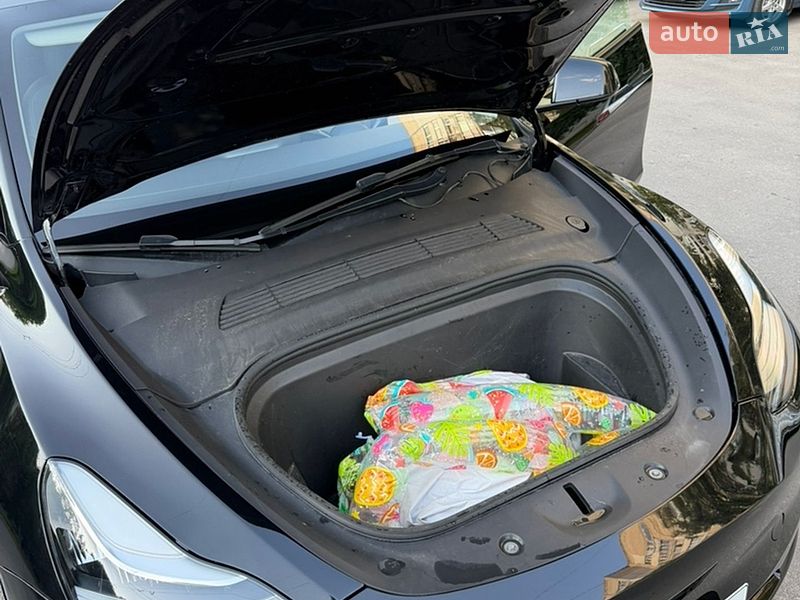 Внедорожник / Кроссовер Tesla Model Y 2022 в Хмельницком