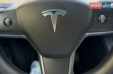 Внедорожник / Кроссовер Tesla Model Y 2022 в Хмельницком