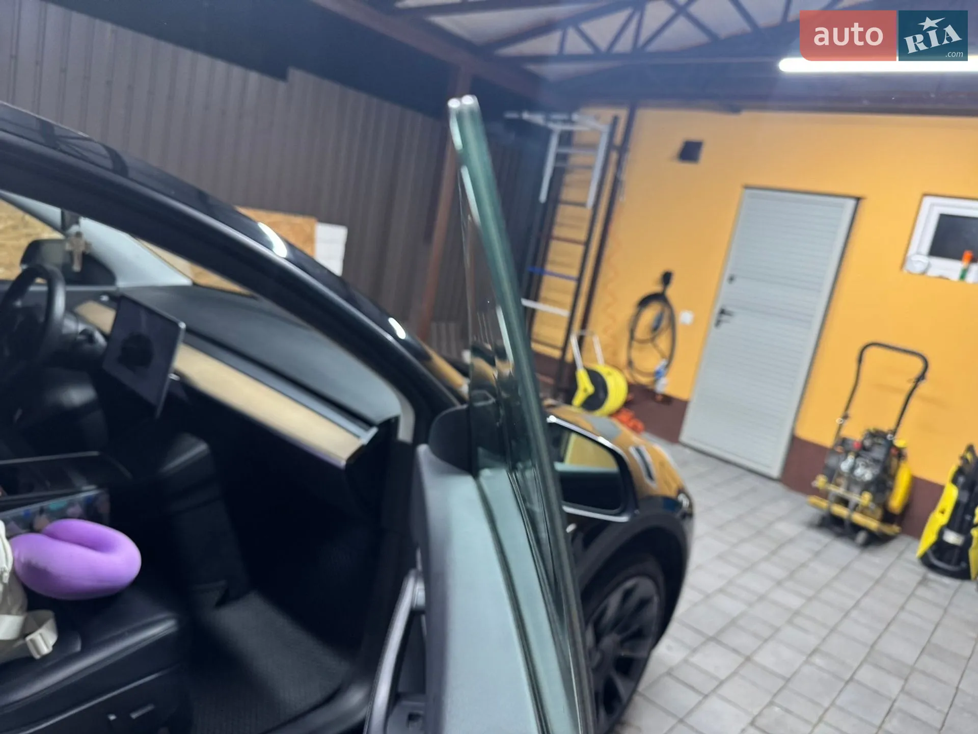2022 Tesla Model Y - мініатюра 100