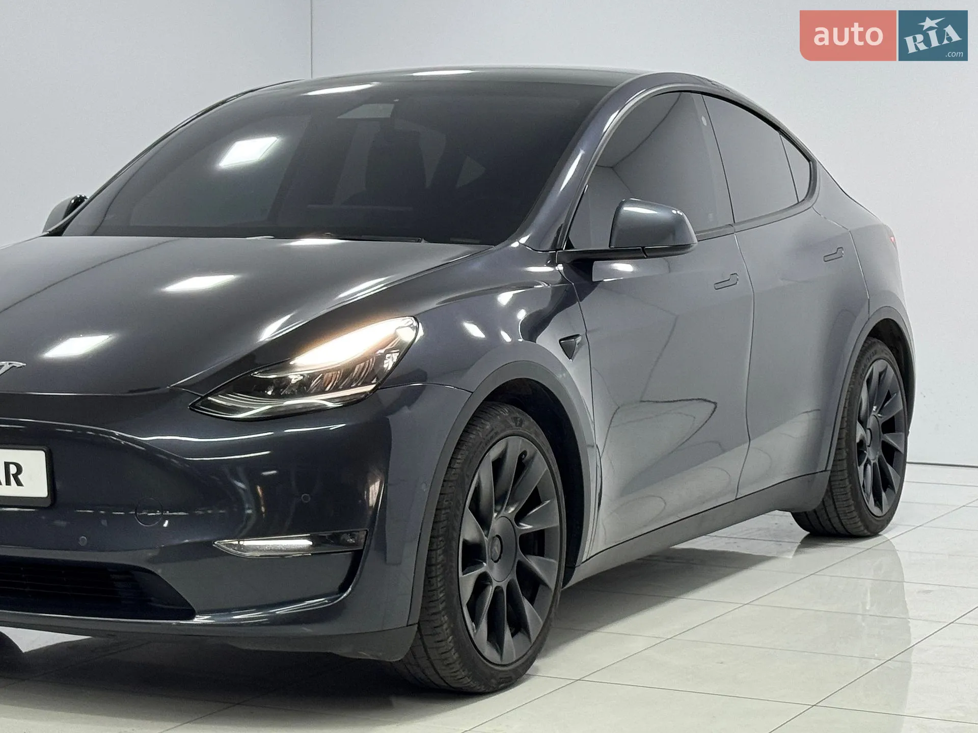 2021 Tesla Model Y - мініатюра 9