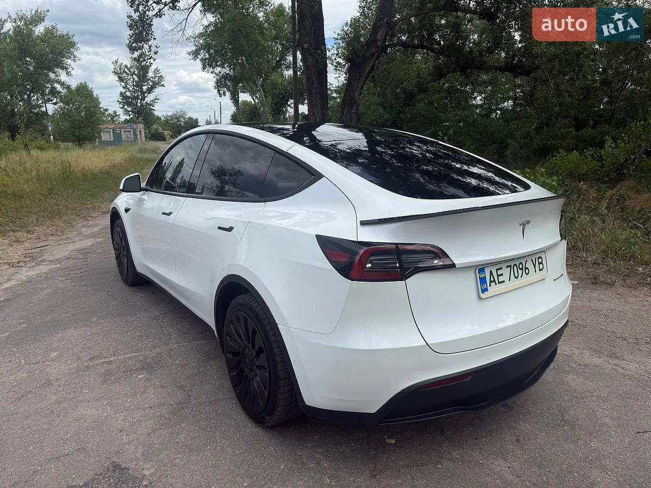 2022 Tesla Model Y - мініатюра 12