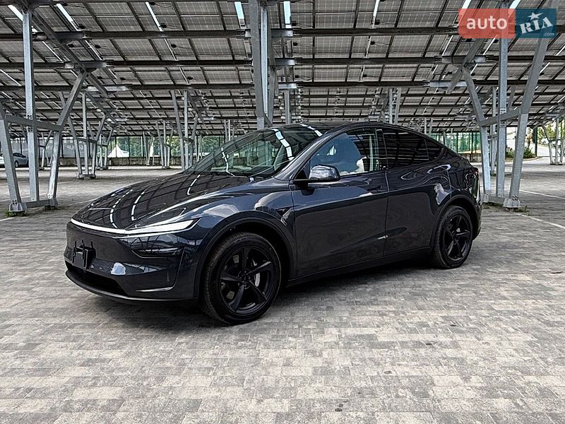 Позашляховик / Кросовер Tesla Model Y 2025 в Львові