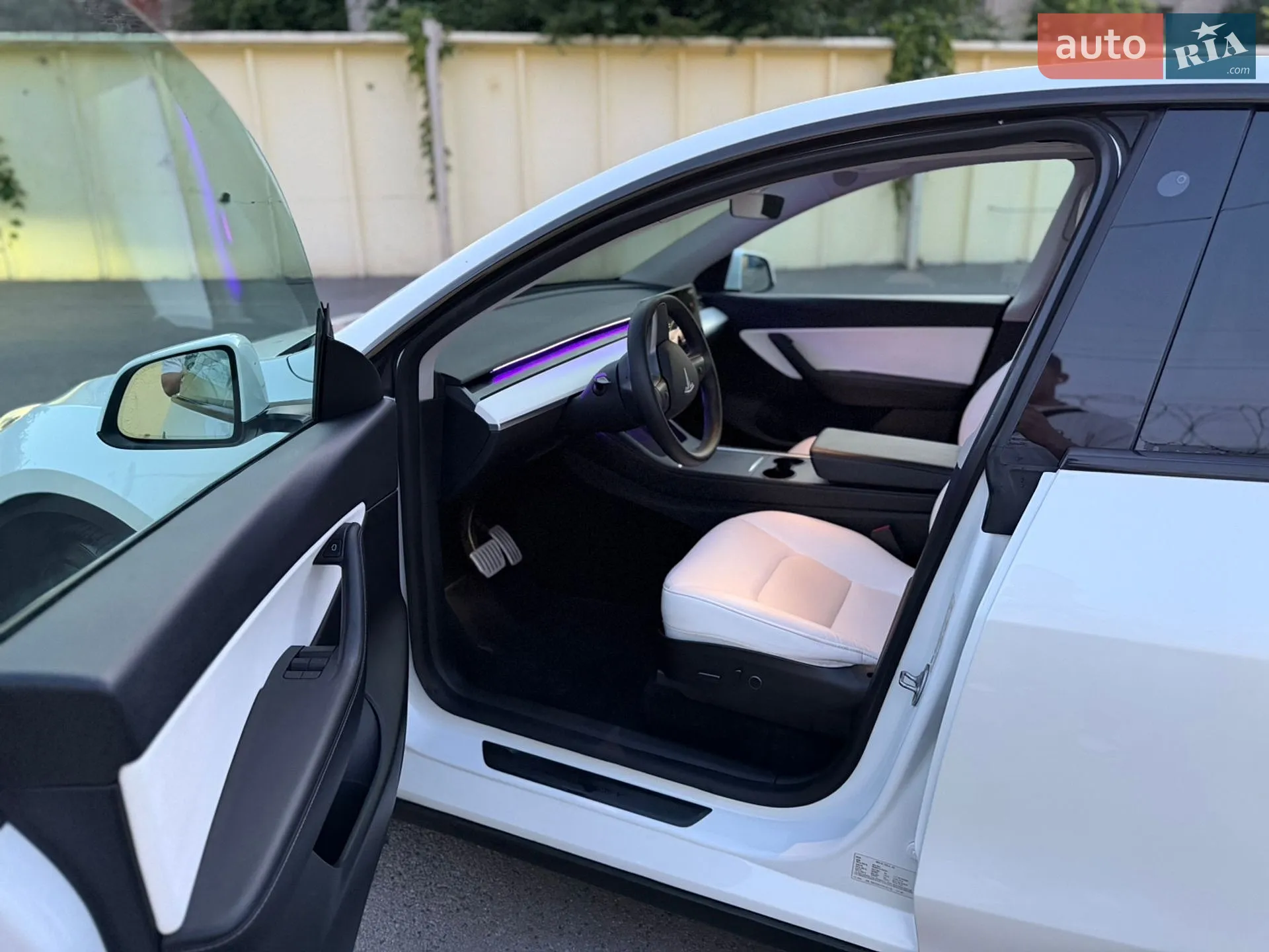 2022 Tesla Model Y - мініатюра 10