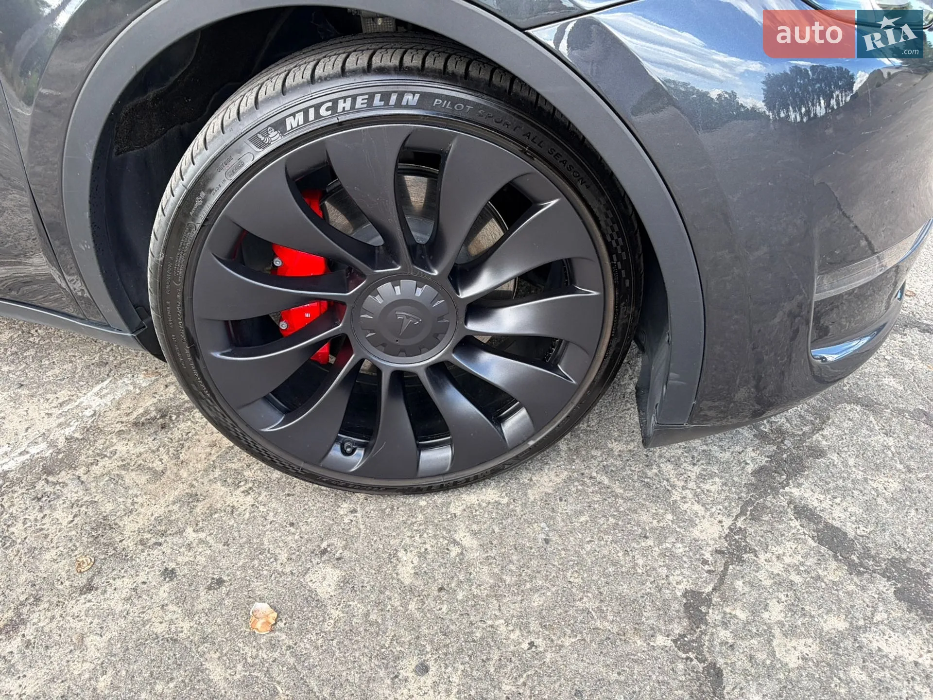 2024 Tesla Model Y - мініатюра 15