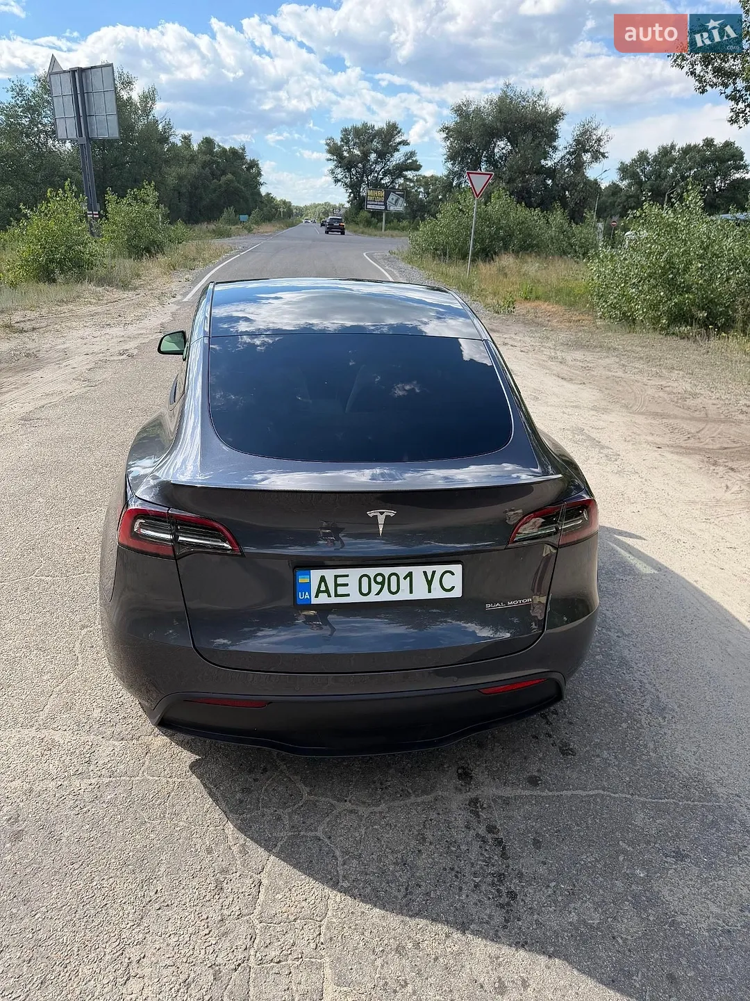 2020 Tesla Model Y - мініатюра 7
