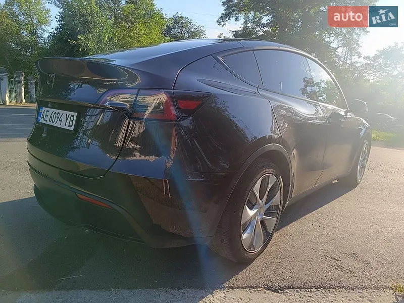 Tesla Model Y 2024 VIN 7SAYGDED1RF053597 фото оголошення 12 з 66