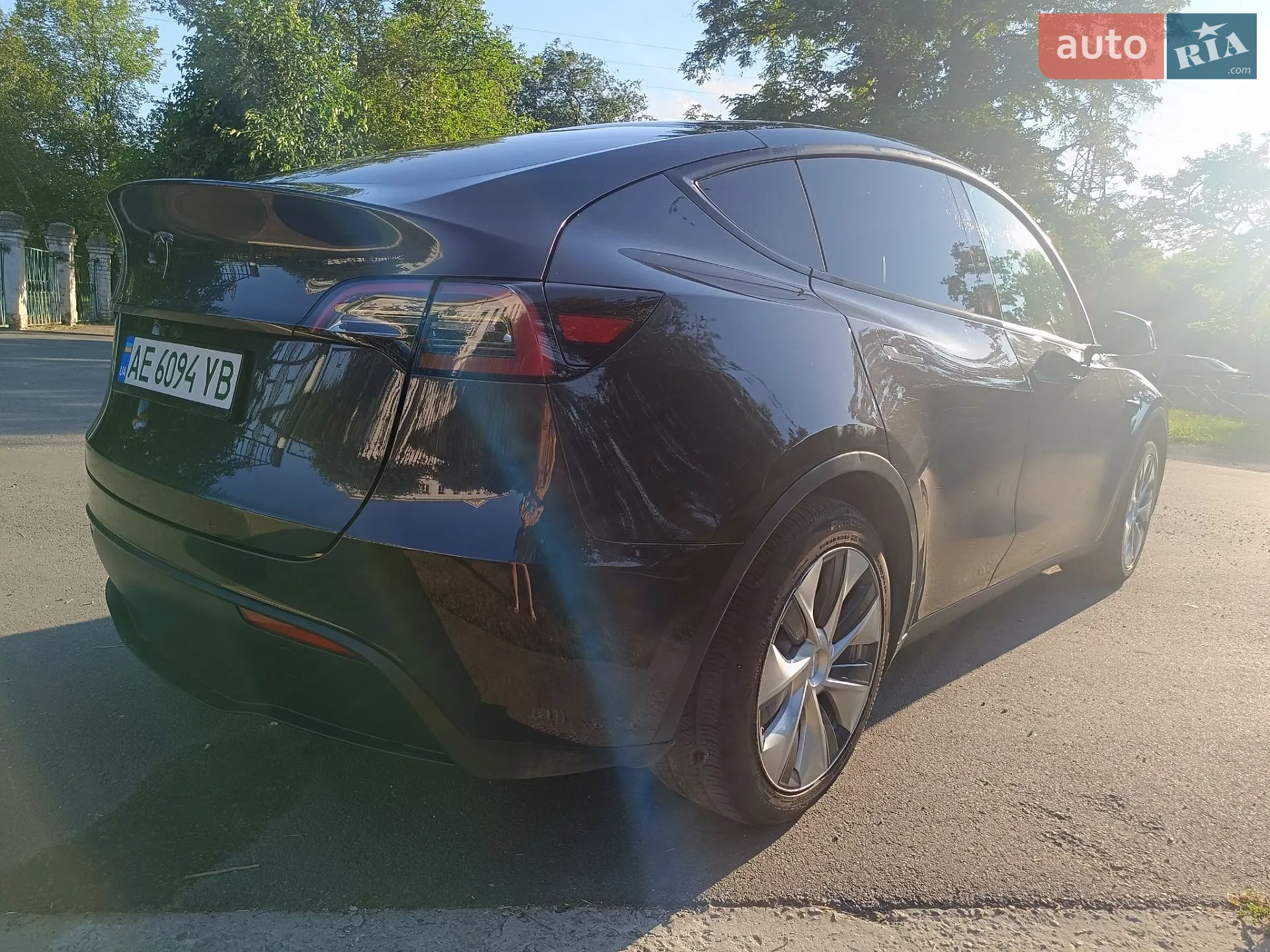 2024 Tesla Model Y - мініатюра 12