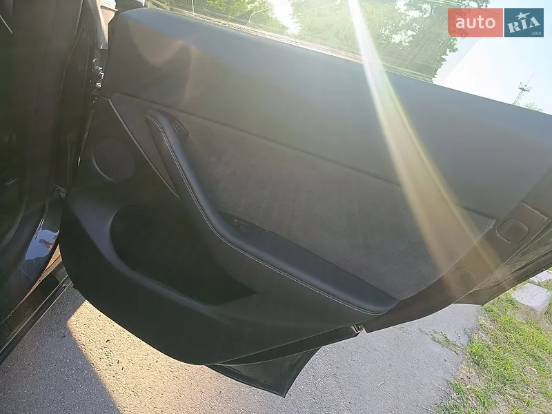 Tesla Model Y 2024 VIN 7SAYGDED1RF053597 фото оголошення 28 з 66