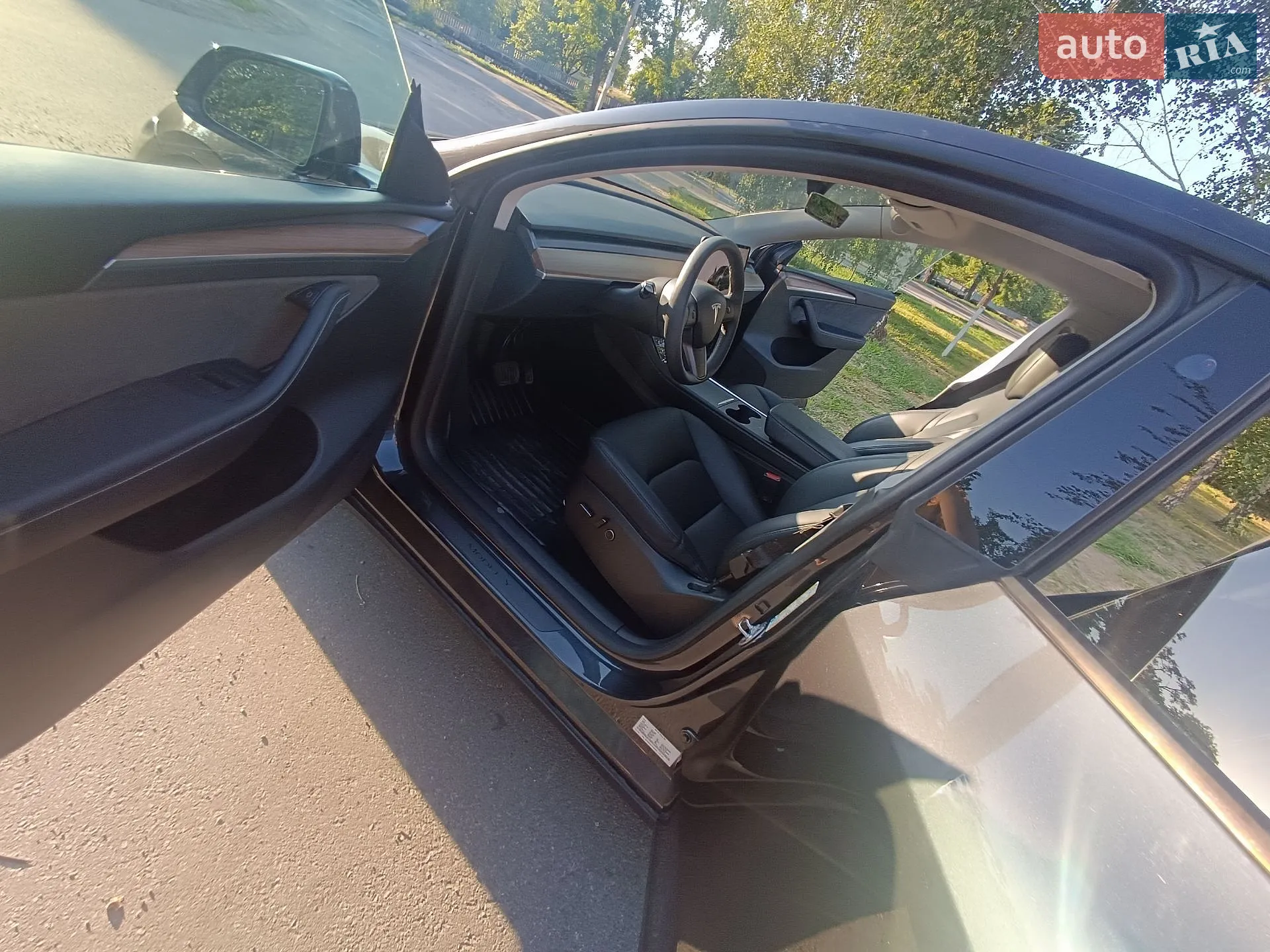 2024 Tesla Model Y - мініатюра 33