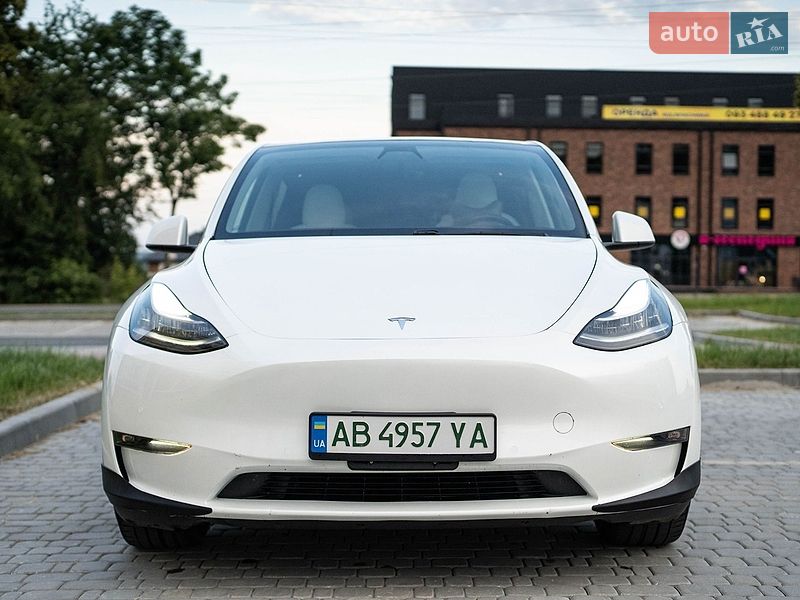 Позашляховик / Кросовер Tesla Model Y 2021 в Вінниці фото 2 Позашляховик / Кросовер Tesla Model Y 2021 в Вінниці