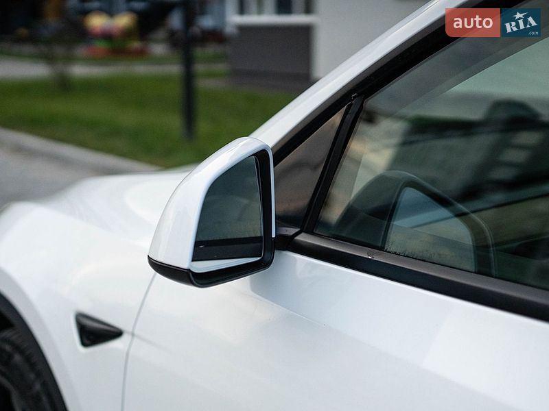 Позашляховик / Кросовер Tesla Model Y 2021 в Вінниці фото 14 Позашляховик / Кросовер Tesla Model Y 2021 в Вінниці