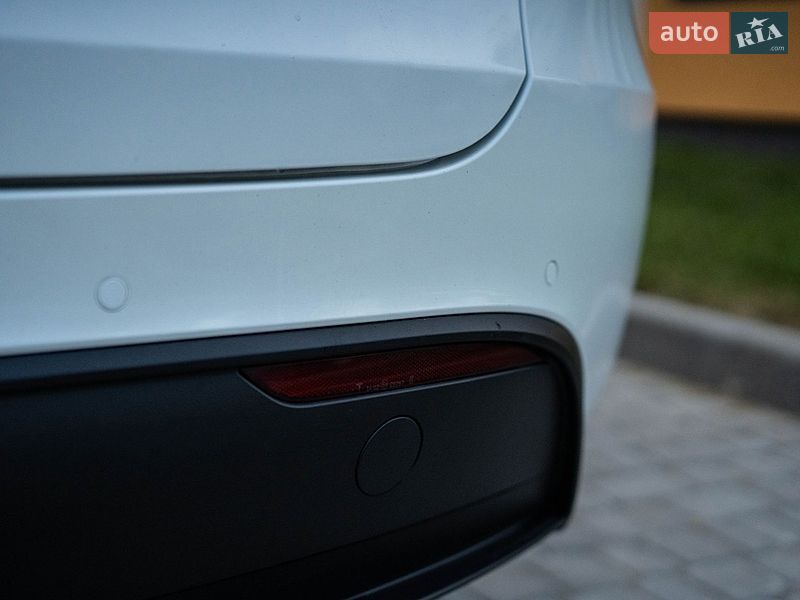 Позашляховик / Кросовер Tesla Model Y 2021 в Вінниці фото 24 Позашляховик / Кросовер Tesla Model Y 2021 в Вінниці