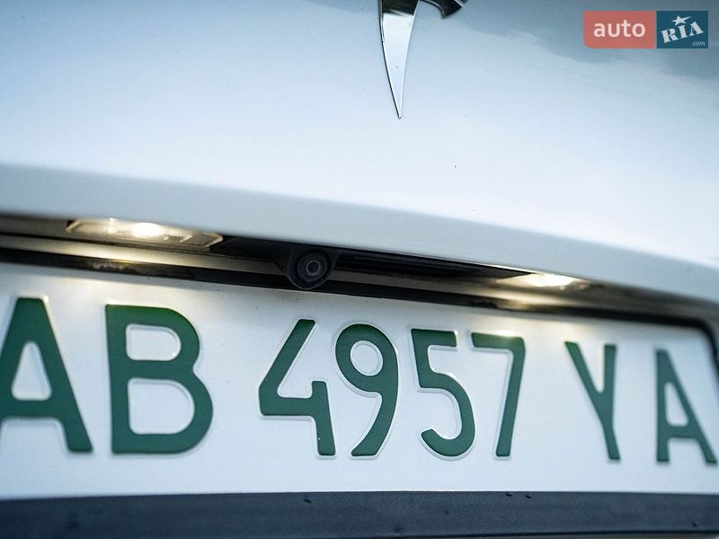 Позашляховик / Кросовер Tesla Model Y 2021 в Вінниці фото 25 Позашляховик / Кросовер Tesla Model Y 2021 в Вінниці