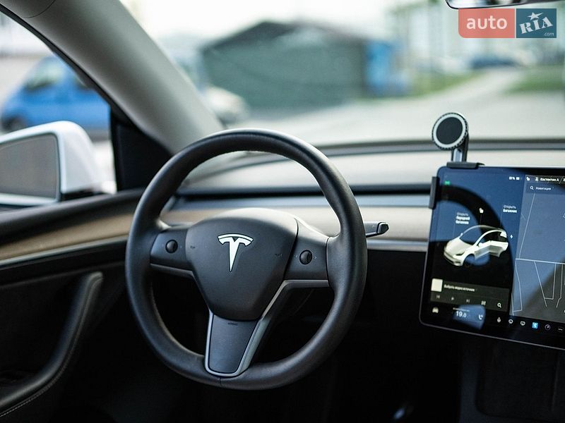 Позашляховик / Кросовер Tesla Model Y 2021 в Вінниці фото 29 Позашляховик / Кросовер Tesla Model Y 2021 в Вінниці
